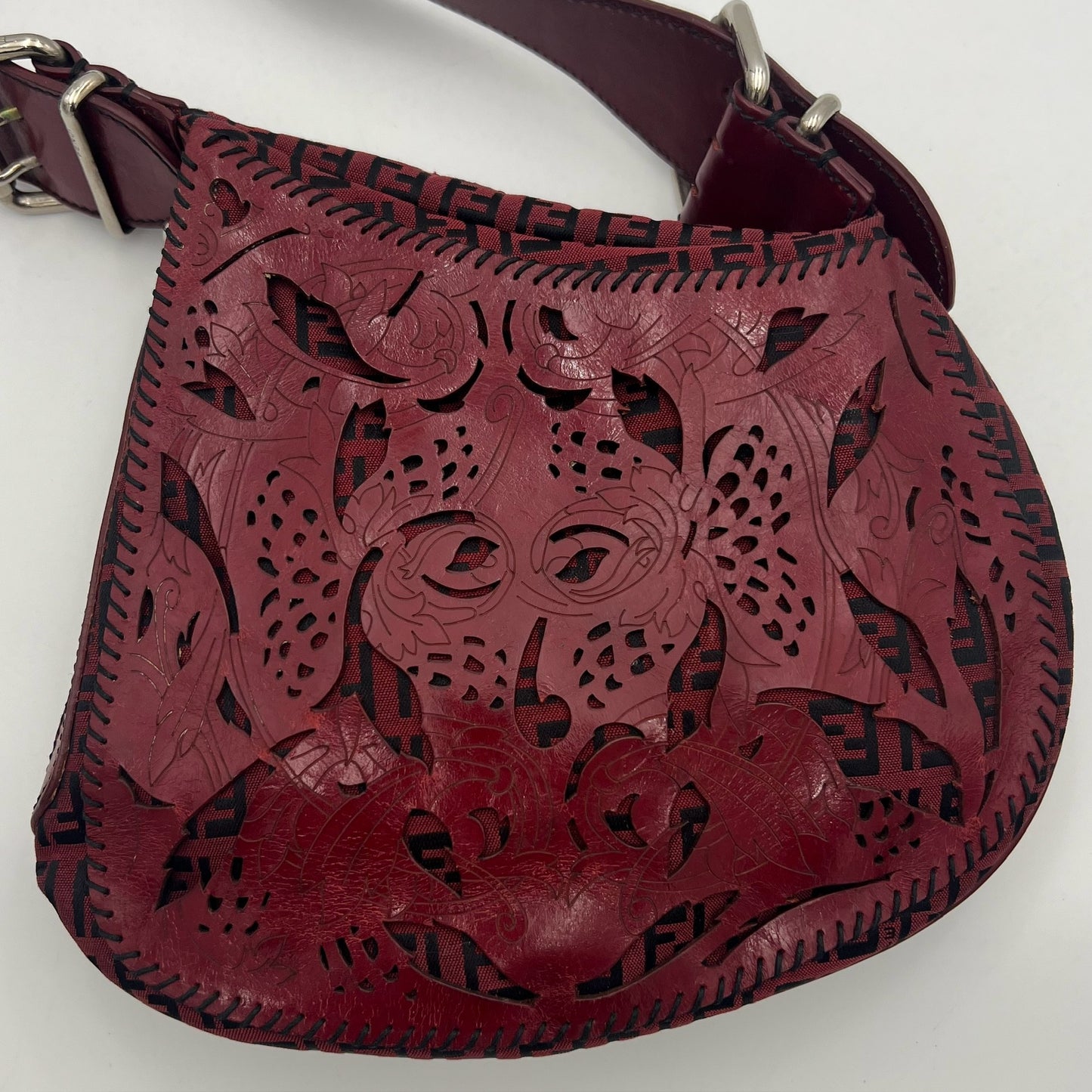 Fendi Burgundy Zucchino Tooled Leather Oyster Shoulder Bag