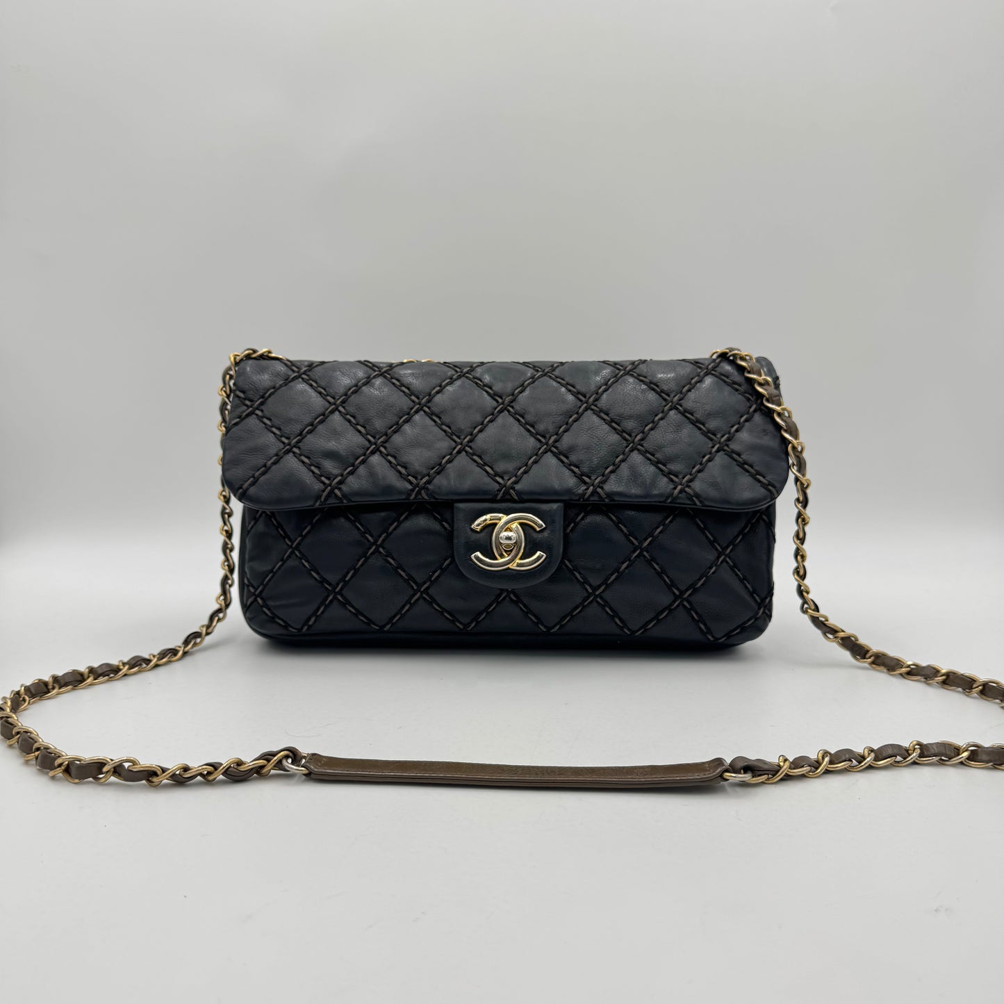 Chanel Black Leather Paris-Dallas Chic Stitch Flap Bag (Series 19)