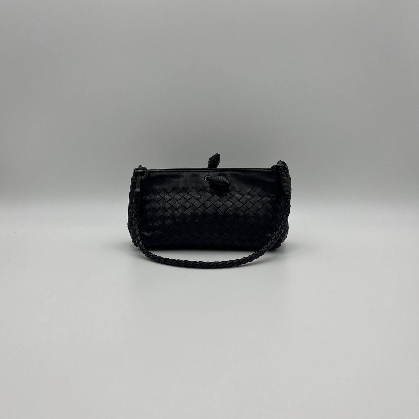 Bottega Veneta Black Intrecciato Pochette
