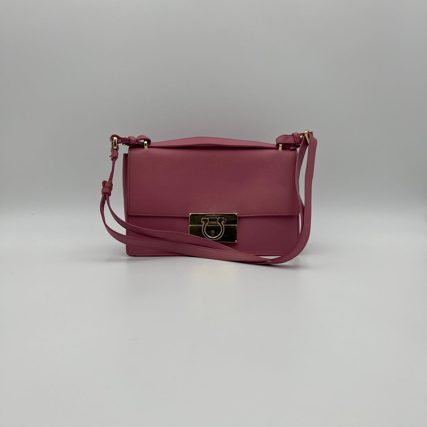Salvatore Ferragamo Pink Aileen Gancini Top Handle Two-Way Bag