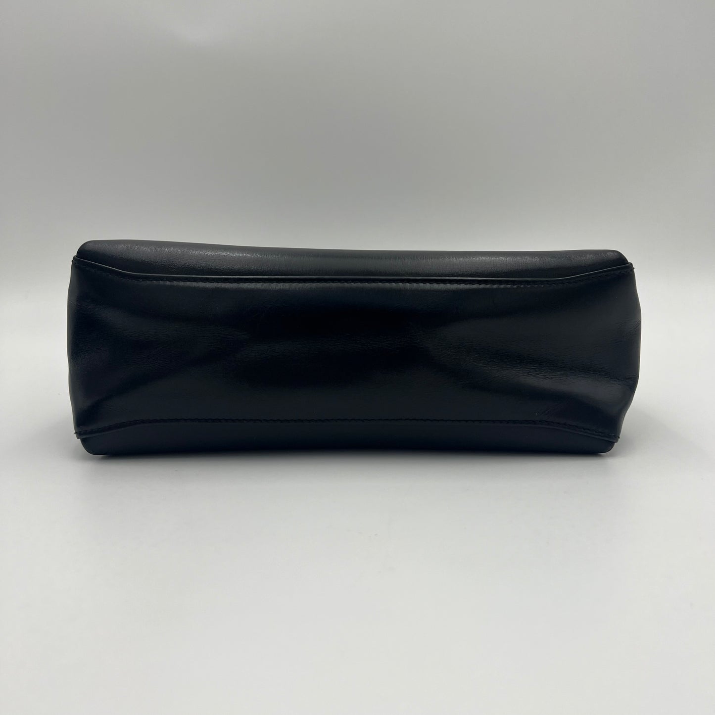Gucci Black Leather Horseshoe Clasp Box Handbag