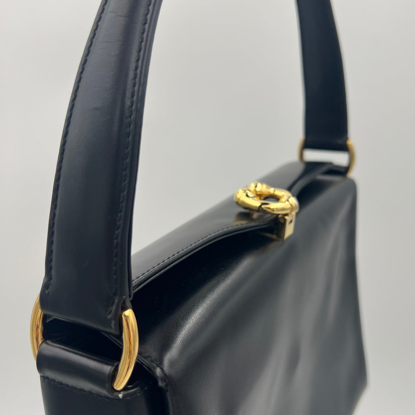 Gucci Black Leather Horseshoe Clasp Box Handbag