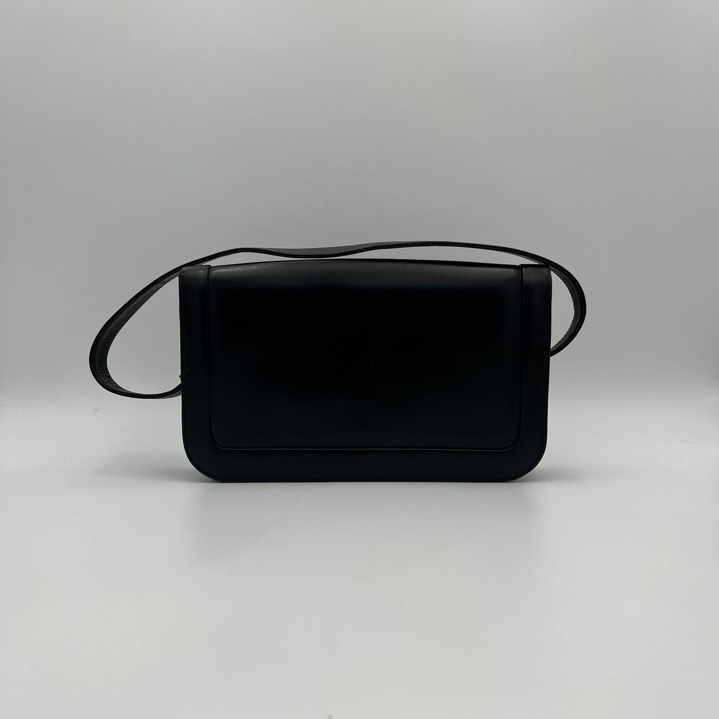 Givenchy Sac Vintage Black Leather Logo Full Flap Shoulder Bag