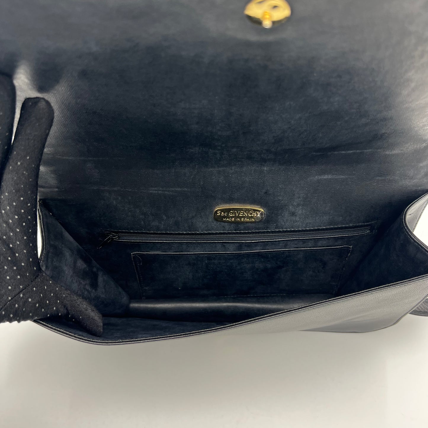 Givenchy Sac Vintage Black Leather Logo Full Flap Shoulder Bag