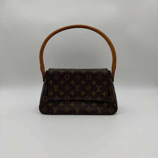 Louis Vuitton Monogram Looping PM