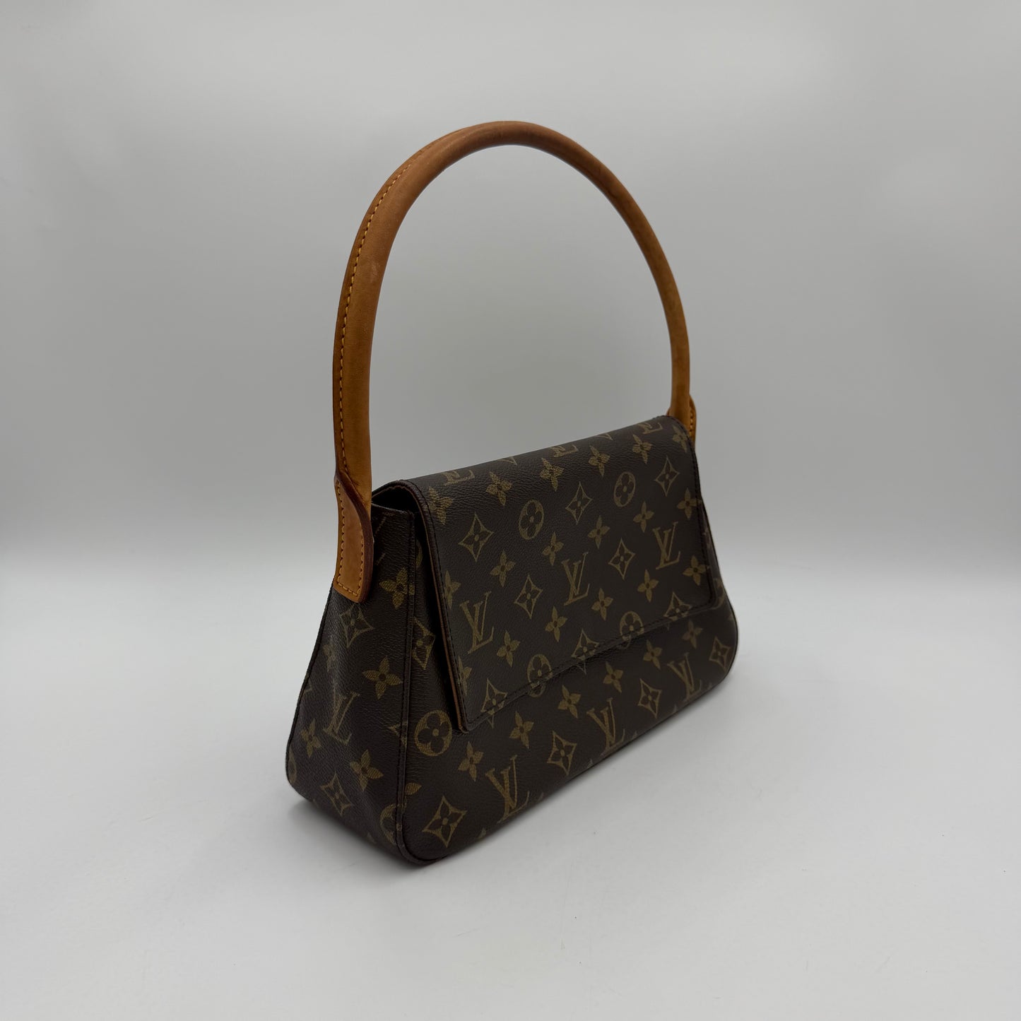 Louis Vuitton Monogram Looping PM
