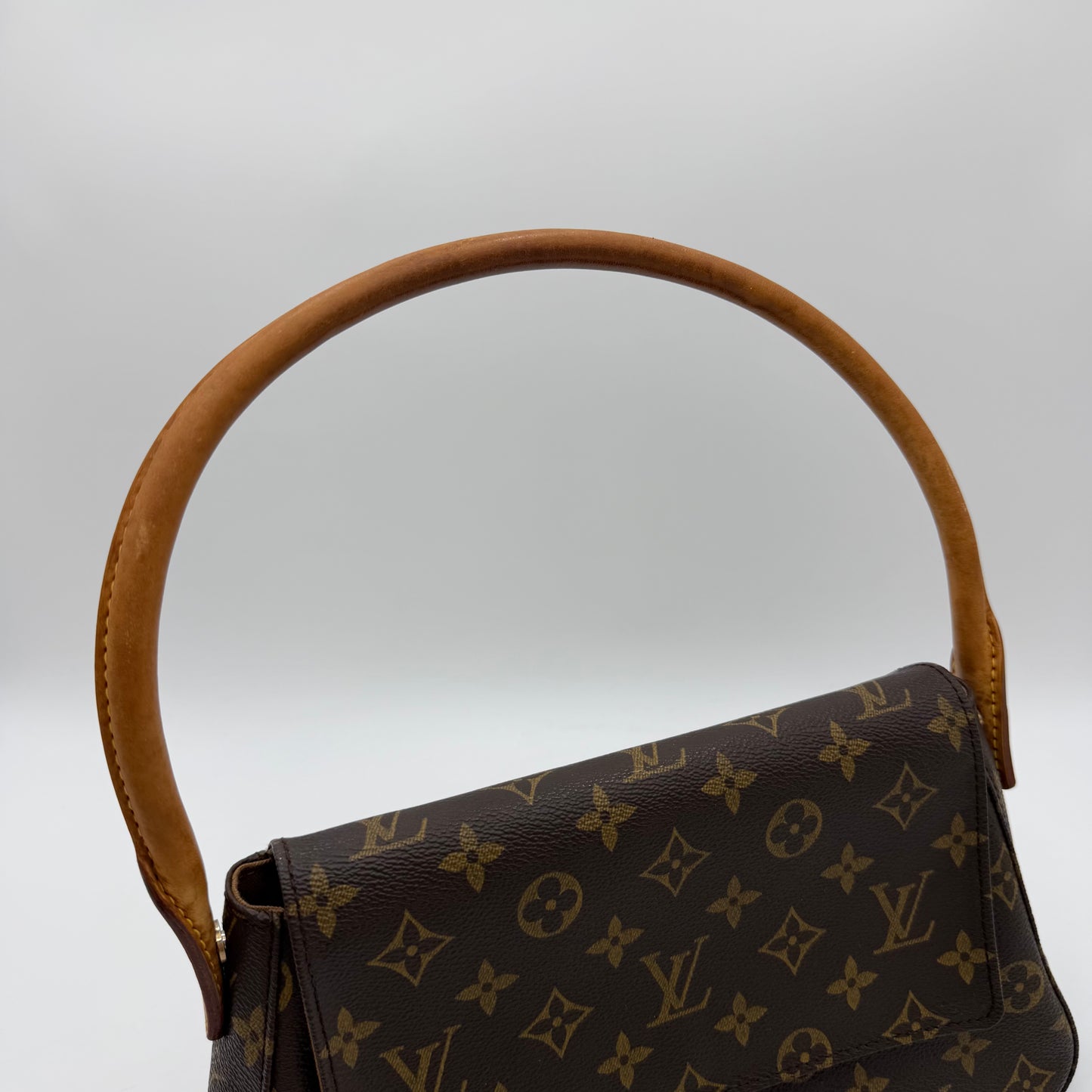 Louis Vuitton Monogram Looping PM