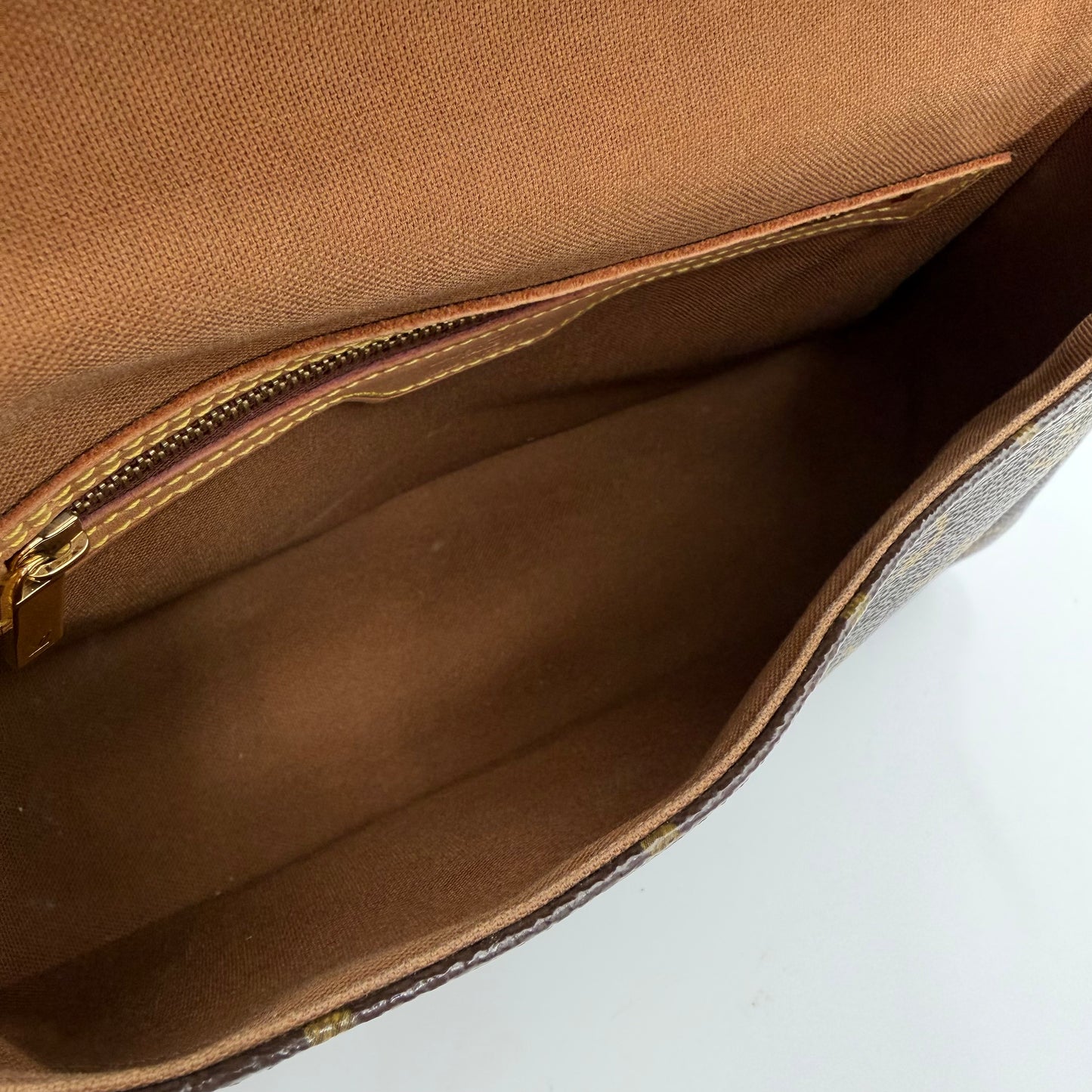 Louis Vuitton Monogram Looping PM