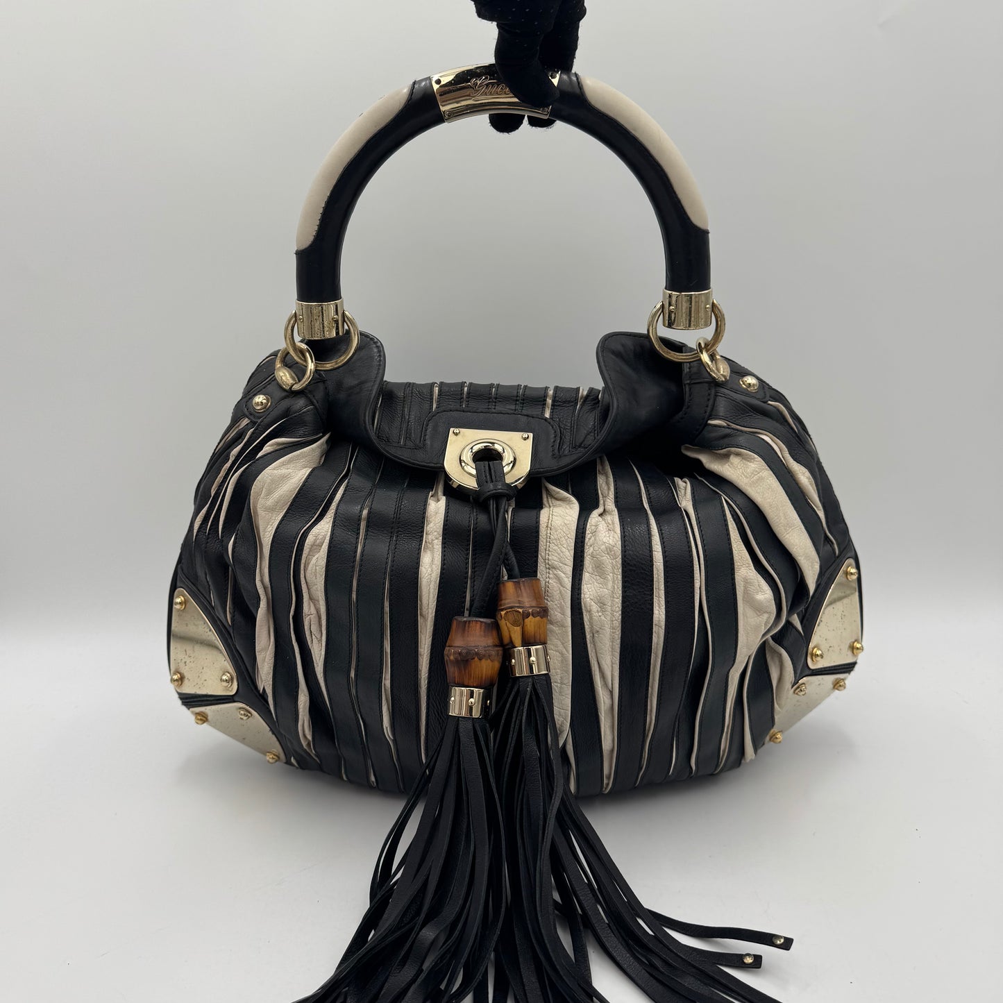 Gucci Black and White Pleated Leather Indy Babouska