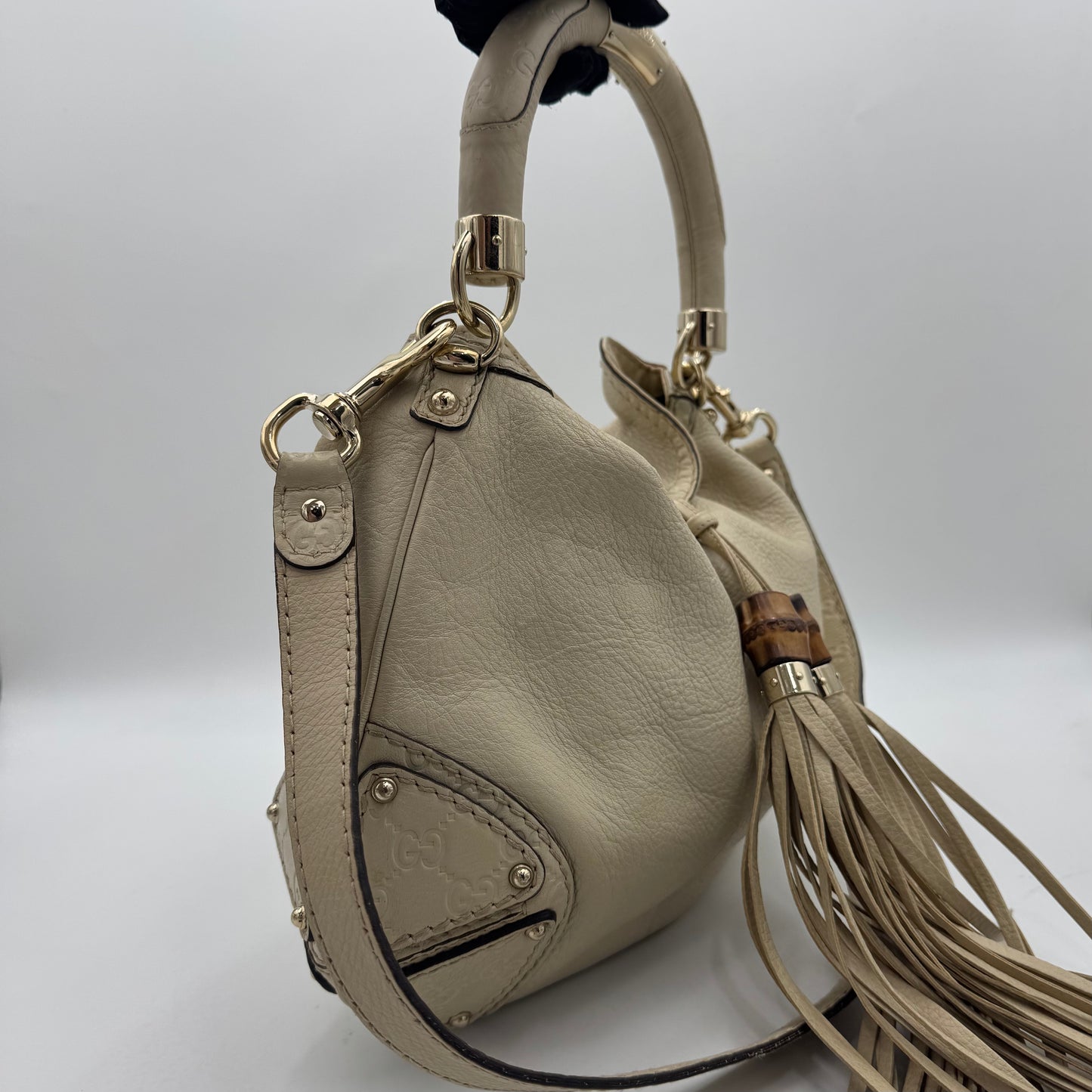 Gucci Ivory Leather Indy Babouska Hobo Bag