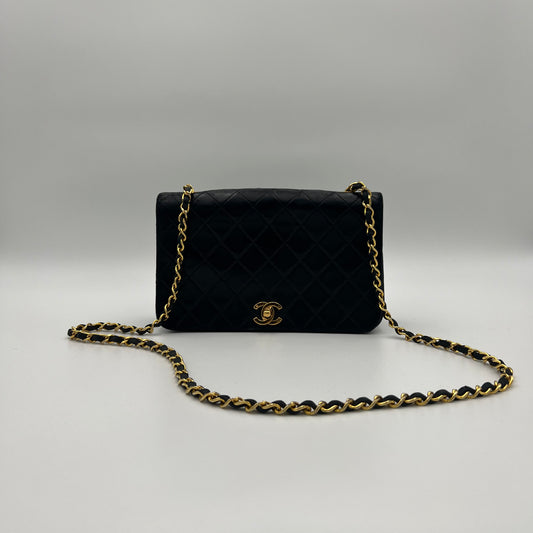 Chanel Black Quilted Lambskin Leather Full Flap GHW