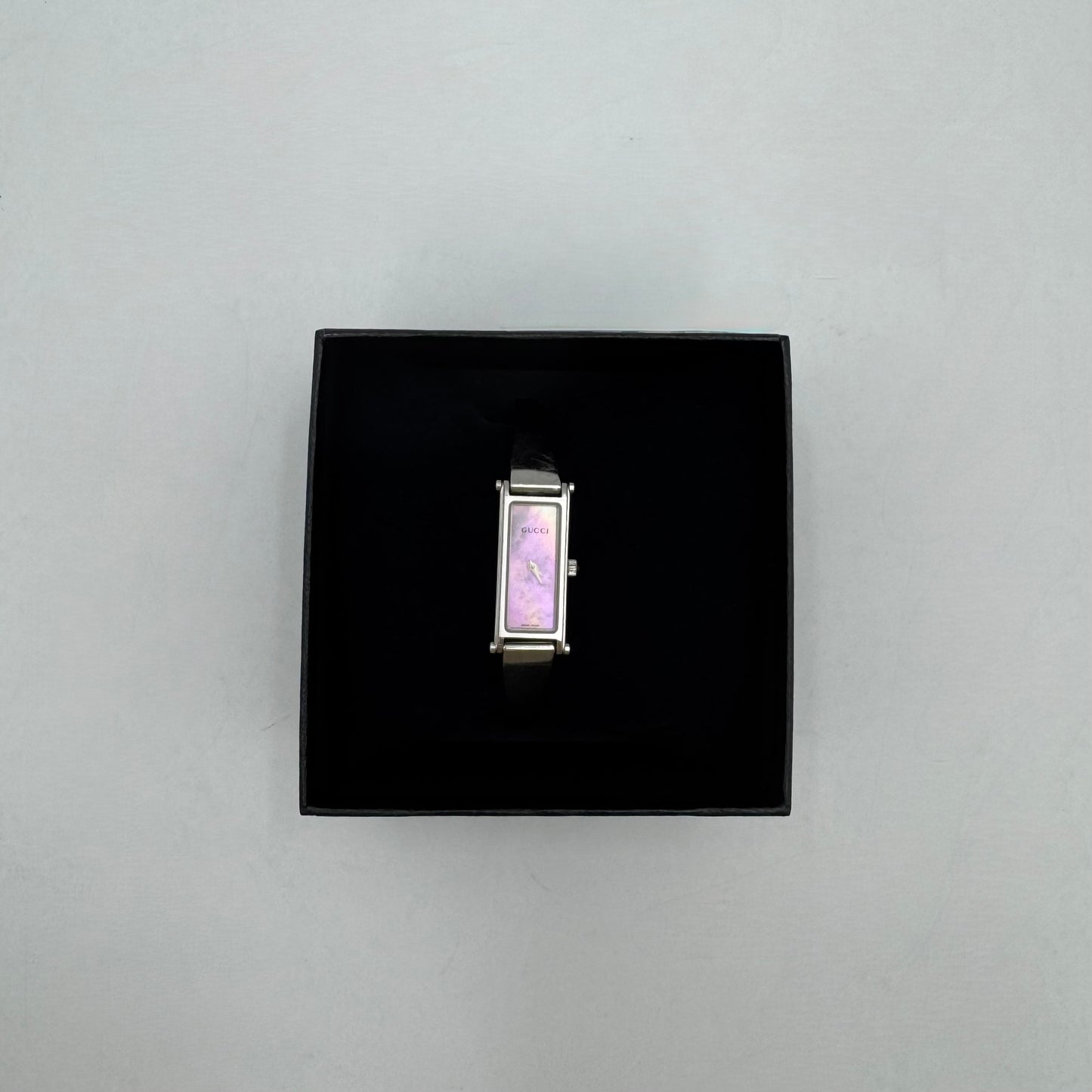Gucci Vintage 1500L Pink Mother of Pearl Dial Stainless Steel Quartz Ladies Bangle Watch