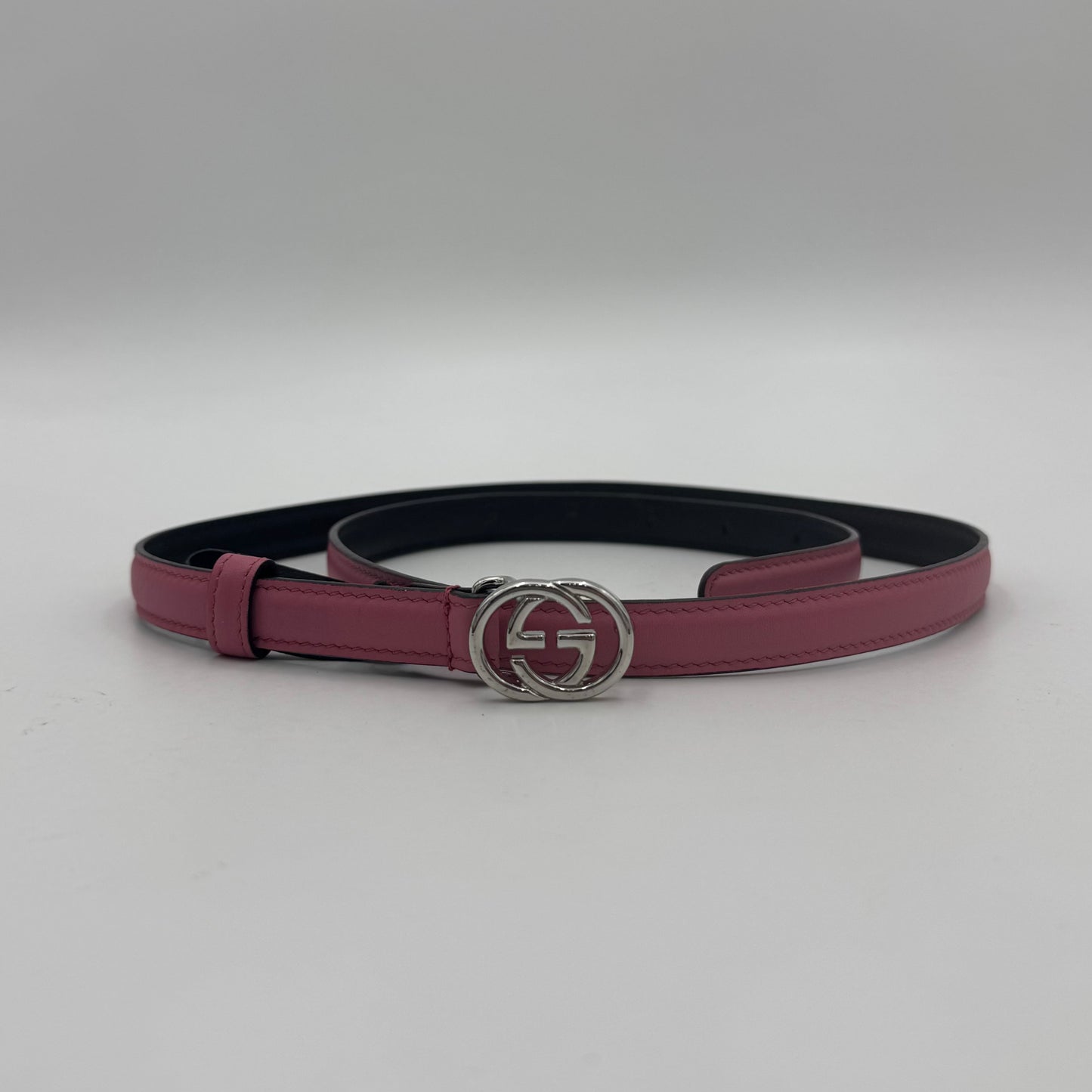 Gucci Pink Leather Interlocking G Slim Belt SHW