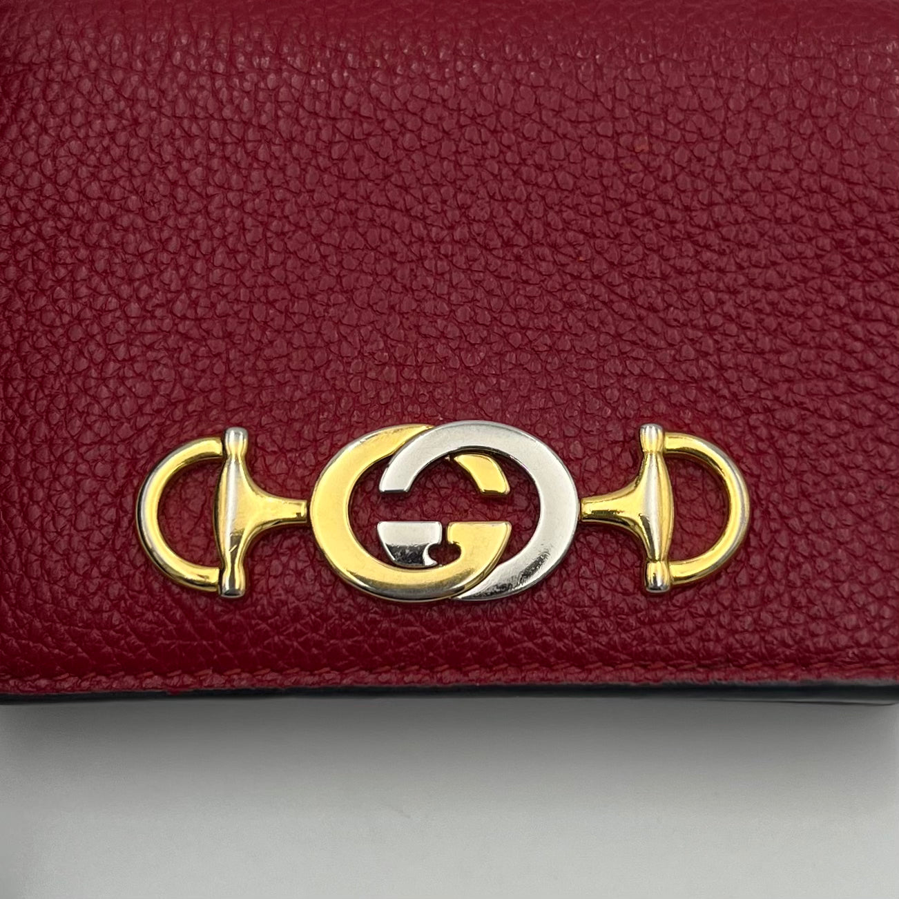Gucci Red Leather Interlocking G Horsebit Zumi Chain Short Wallet
