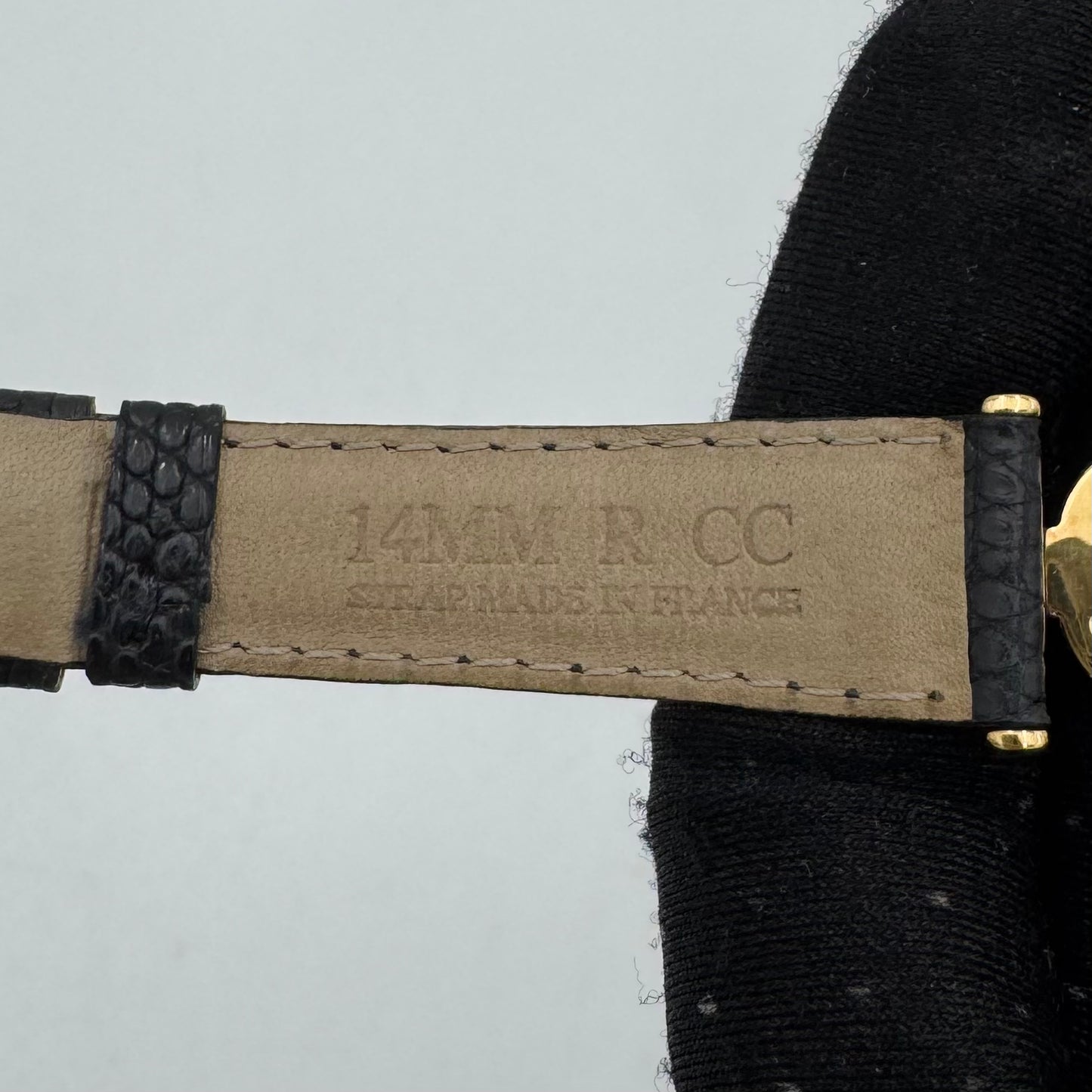 Gucci 6300L Gold Plated Horsebit and Black Lizard Watch