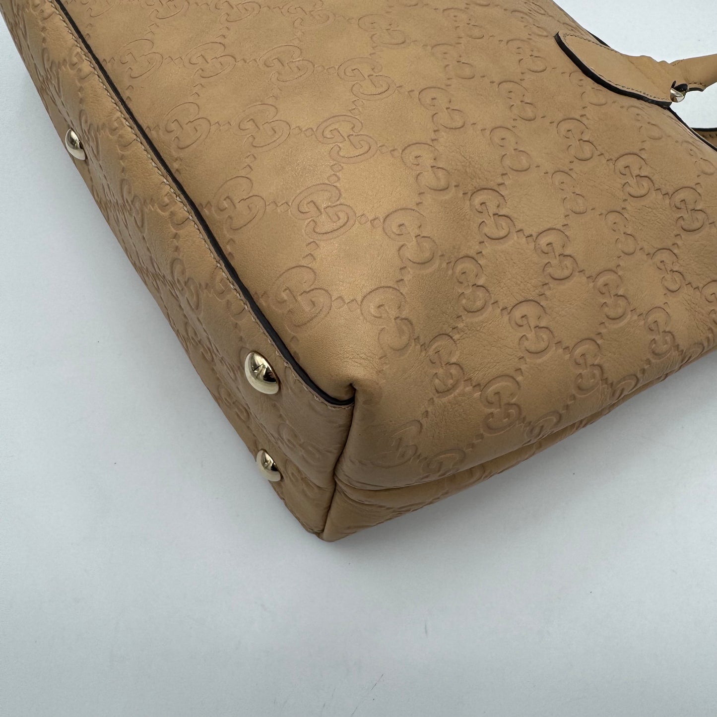 Gucci Beige Guccissima Leather Horsebit Tassel Tote Shoulder Bag