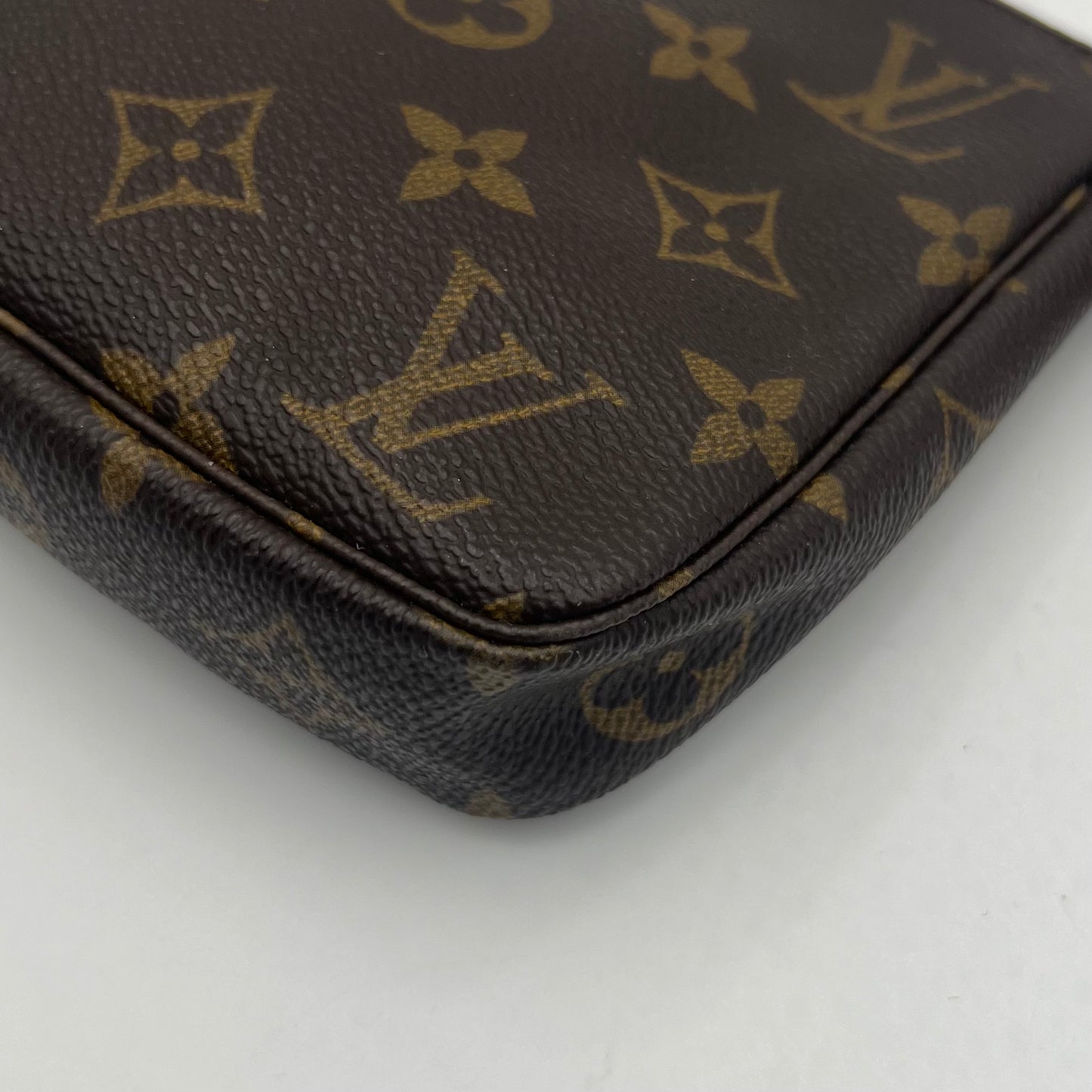 LV Monogram Pochette