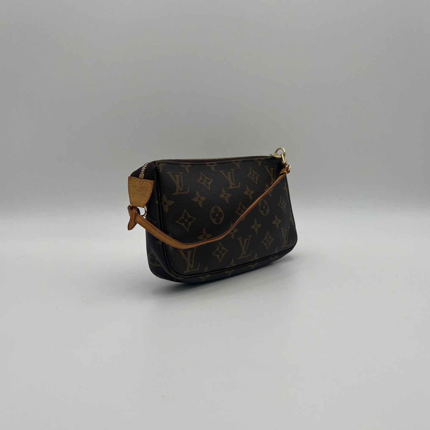 LV Monogram Pochette