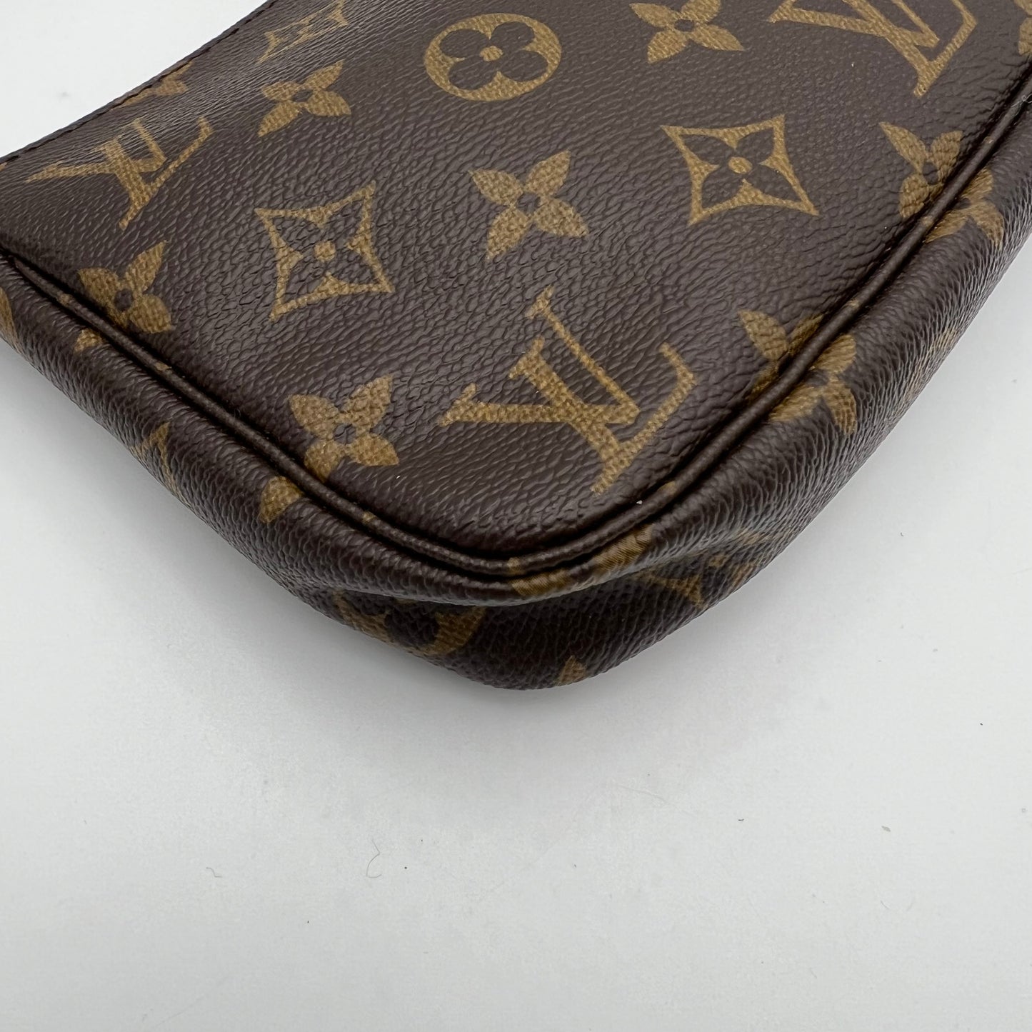 LV Monogram Pochette