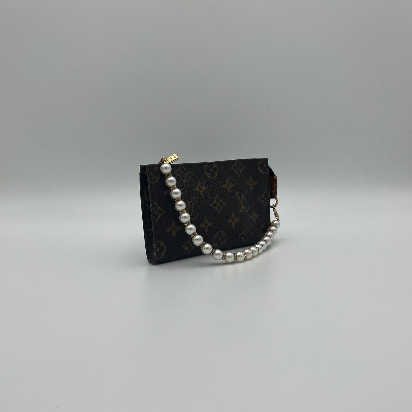 LV Monogram Bucket PM Pouch
