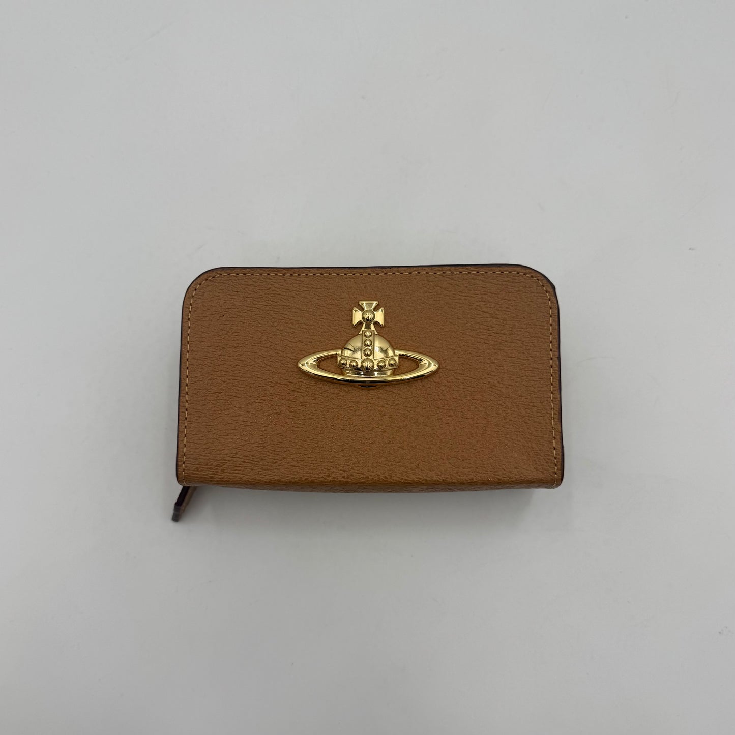 Vivienne Westwood Camel Leather Orb Hardware Executive Multi-Case