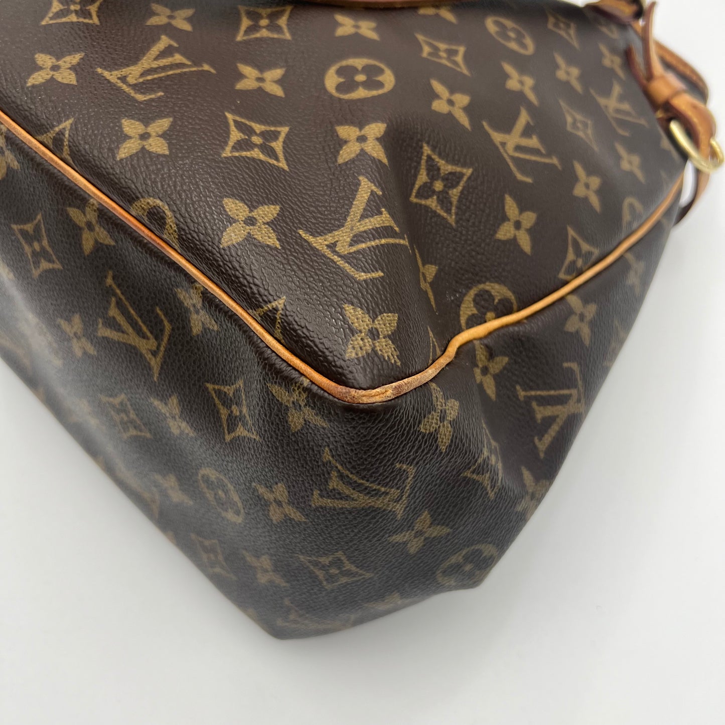 LV Monogram Batignolles Vertical Shoulder Bag