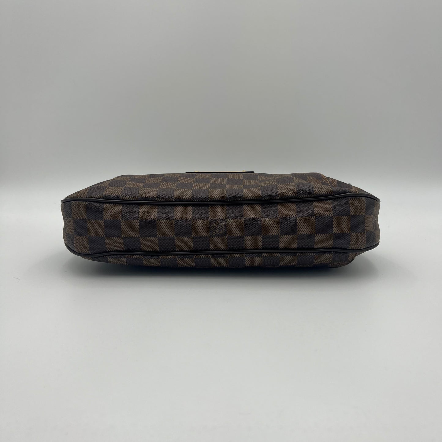 LV Damier Ebene Thames PM