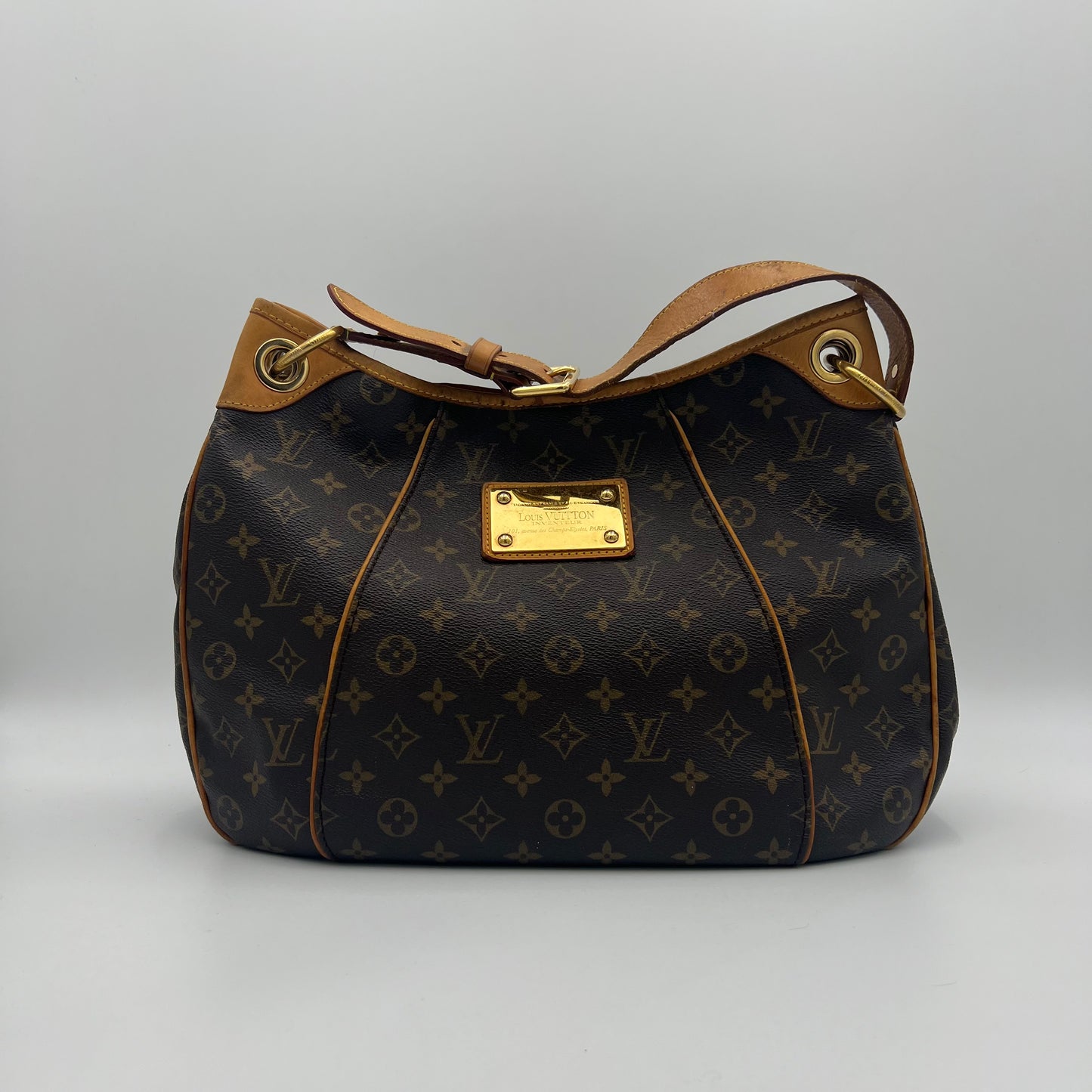 LV Monogram Thames PM