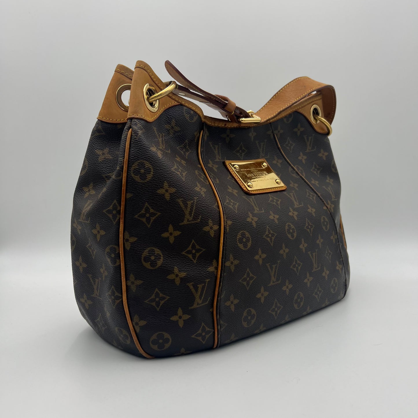 LV Monogram Thames PM