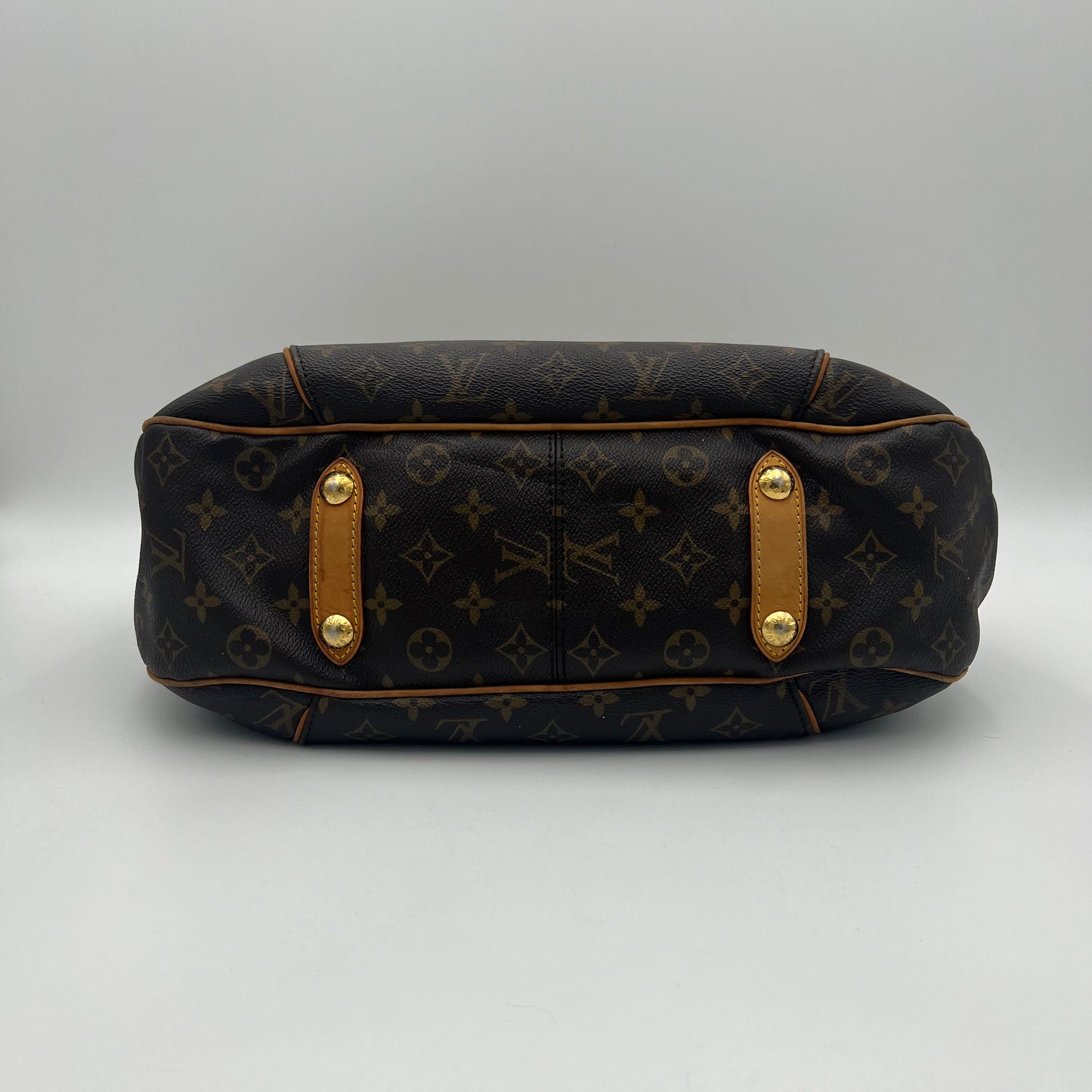 LV Monogram Thames PM