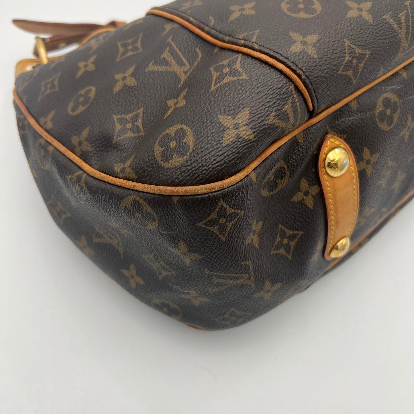 LV Monogram Thames PM