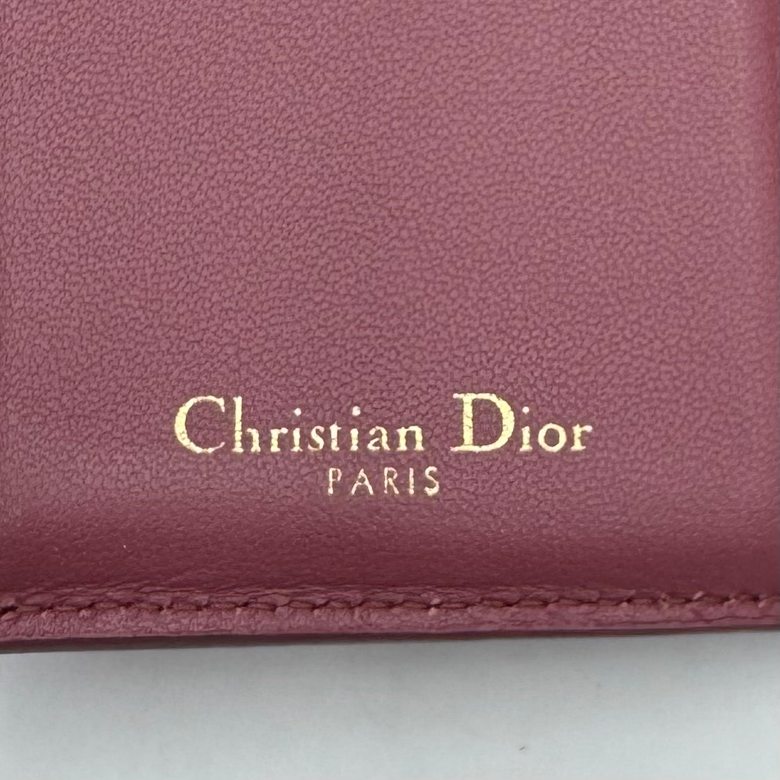 Christian Dior Mauve Pink Grained Calfskin 30 Montaigne Trifold Compact Wallet
