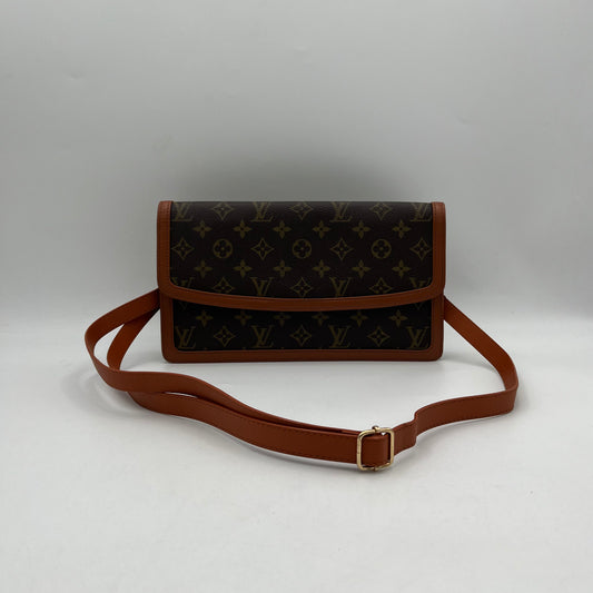 LV Monogram Pochette Dame Clutch