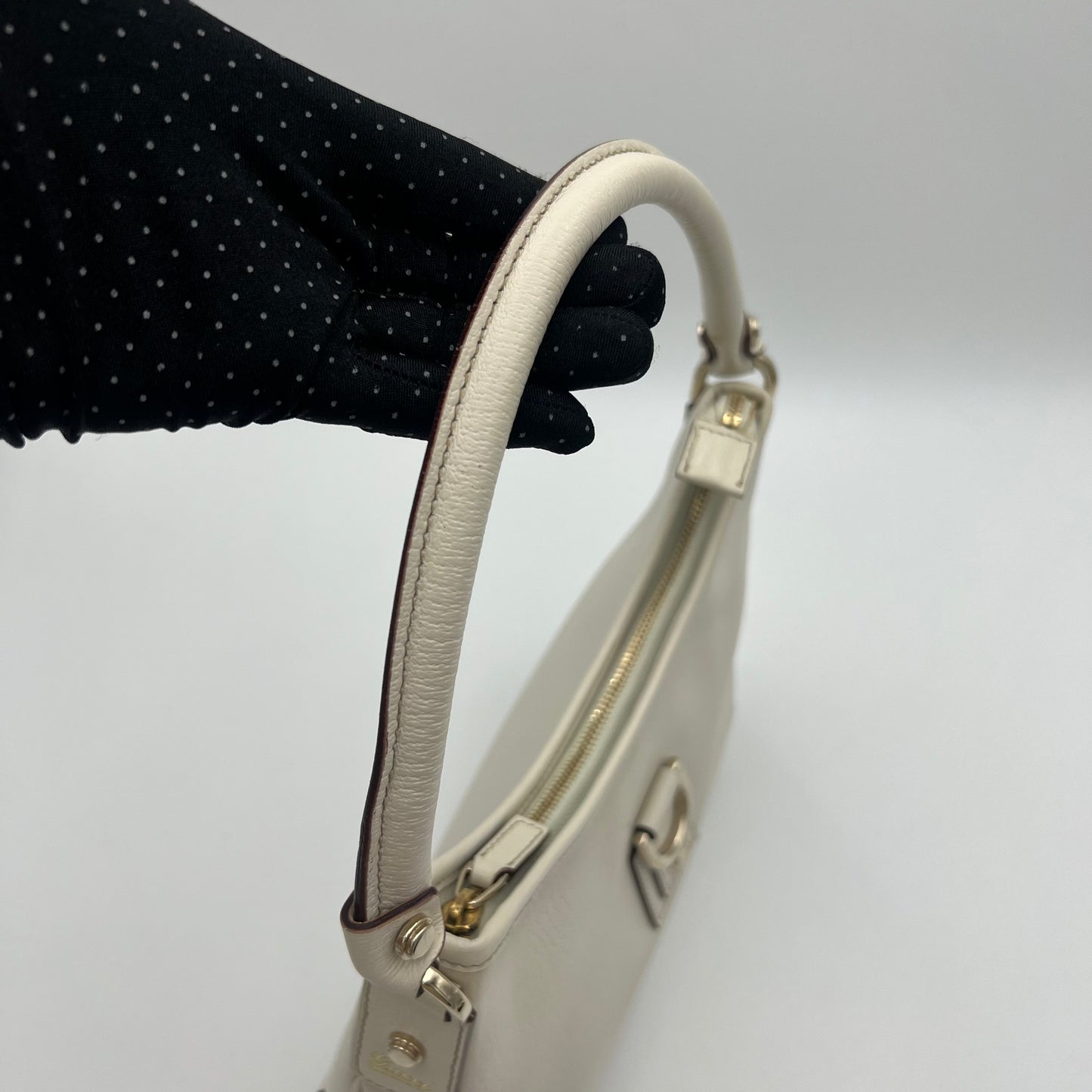 Gucci White Leather Abbey D-Ring Hobo Shoulder Bag