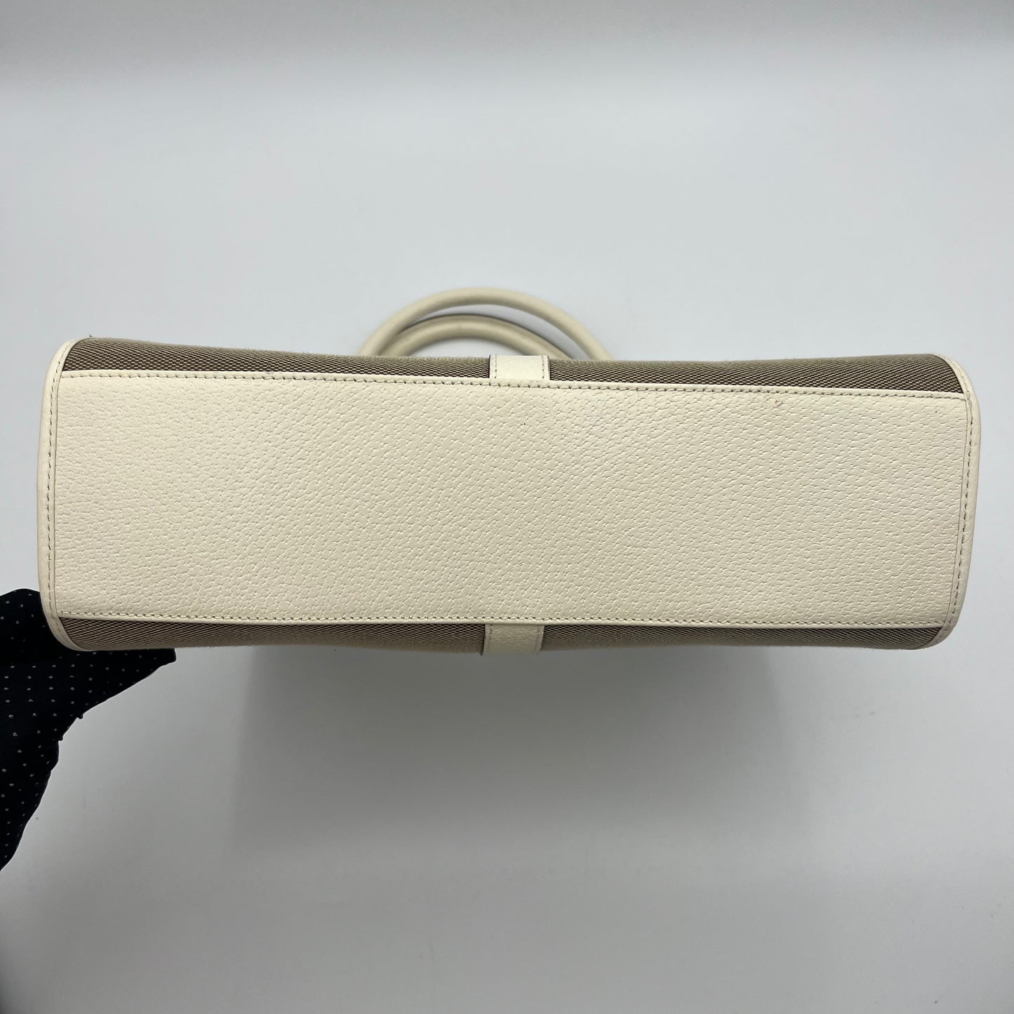 Gucci Beige Canvas White Leather Bardot Jackie GHW