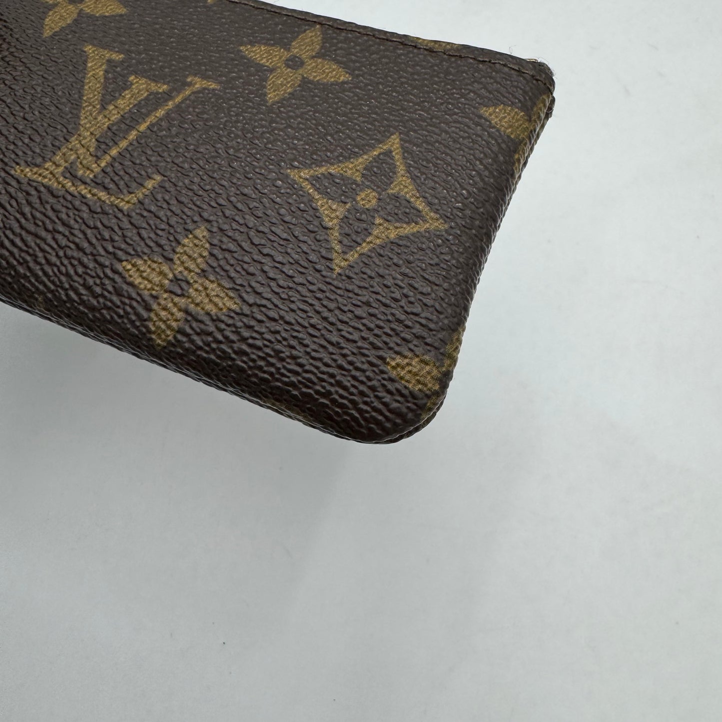 LV Monogram Key Cles