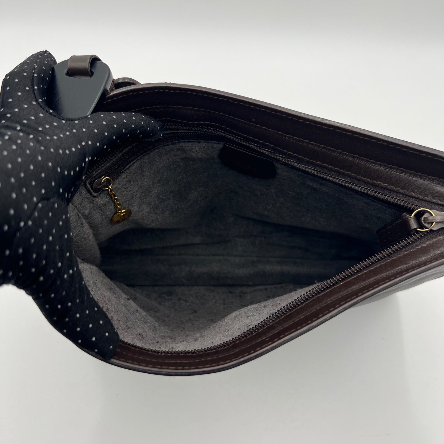 Gucci by Tom Ford 1997 Brown Leather Wood Chain Shoulder Bag