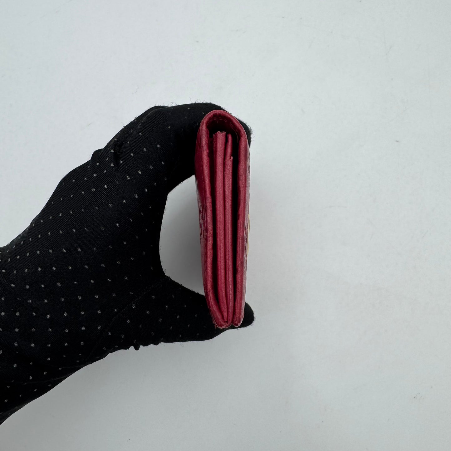 Gucci Cherry Red Guccissima Leather Heart GG Flap Card Holder